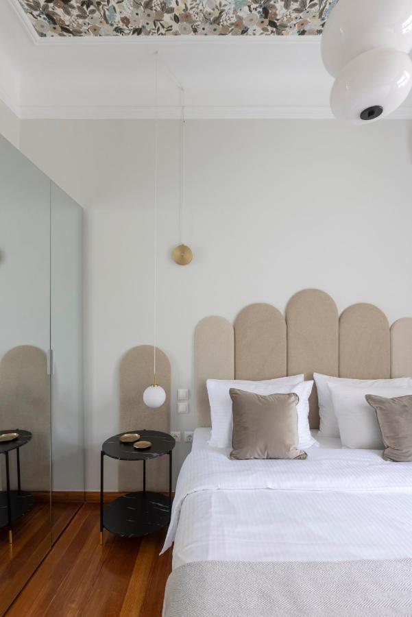 Acropolis 3br 9ppl 10 Minutes Metro&museum Villa