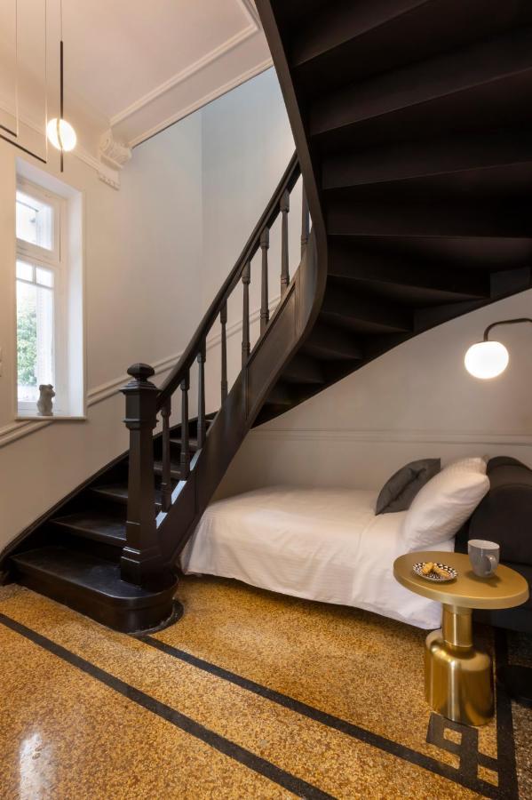 Acropolis 3br 9ppl 10 Minutes Metro&museum Athens