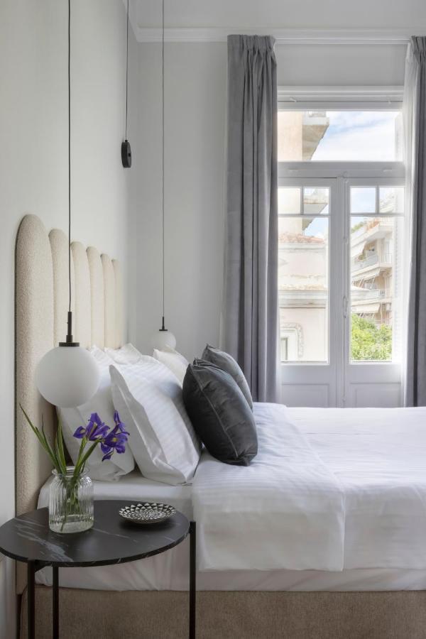 Acropolis 3br 9ppl 10 Minutes Metro&museum Villa